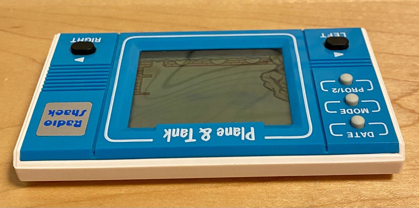 Vintage RADIO SHACK PLANE TANK BATTLE GAME ELECTRONIC HANDHELD LCD 60-2196 1980s