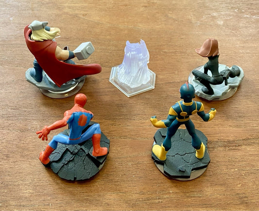 Disney Infinity 2.0 Bundle Lot Wii U W/ Spider-Man, Figures, Portal, & Game