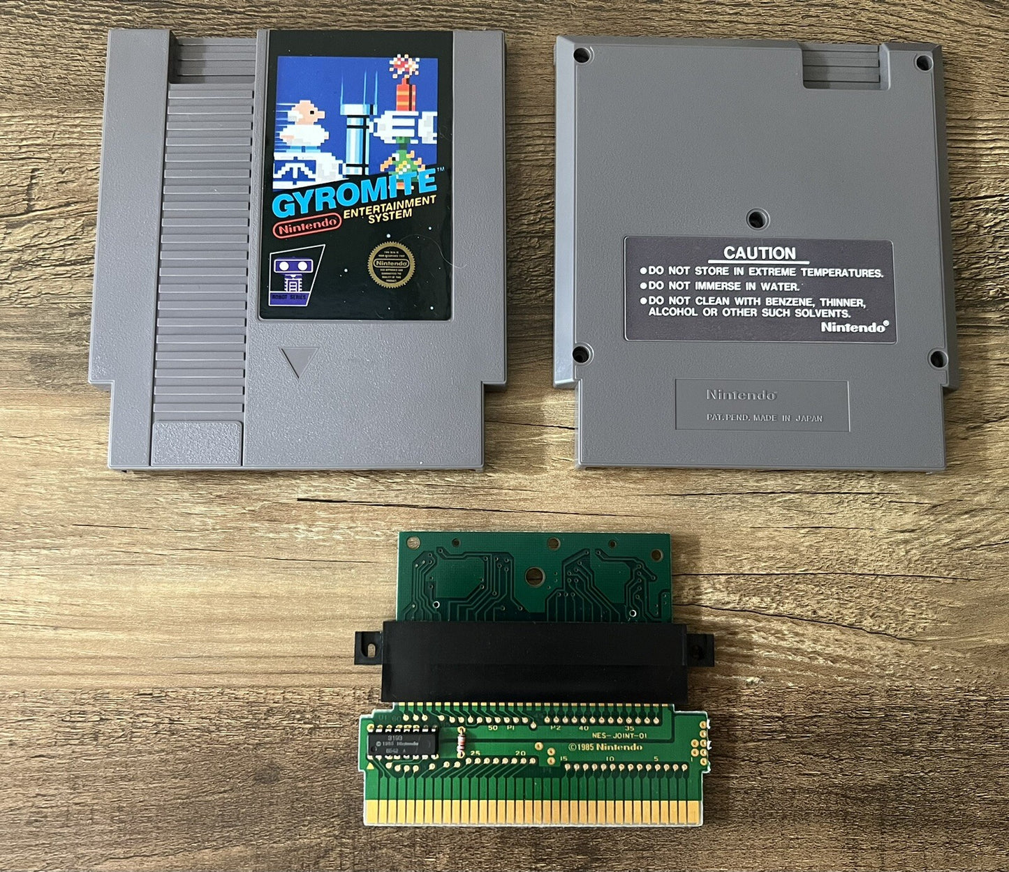 Gyromite. NES. Nintendo. Complete. CIB. Manual & Box. 5 Screw. Authentic. Tested