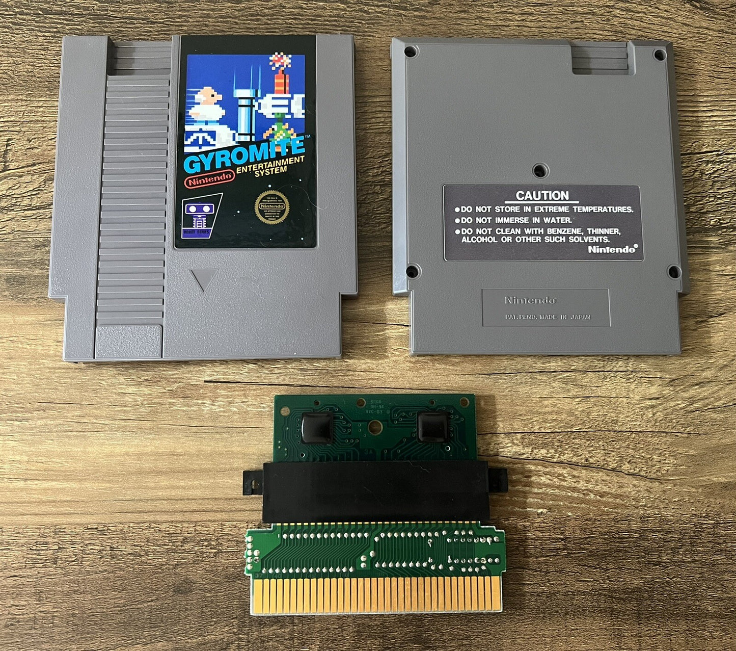 Gyromite. NES. Nintendo. Complete. CIB. Manual & Box. 5 Screw. Authentic. Tested