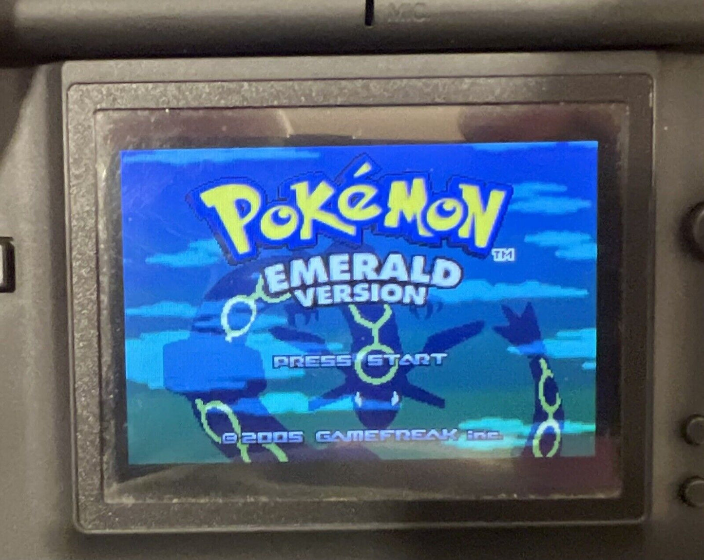 Pokemon Emerald Version Nintendo Game Boy Advance GBA - New Battery - Tested