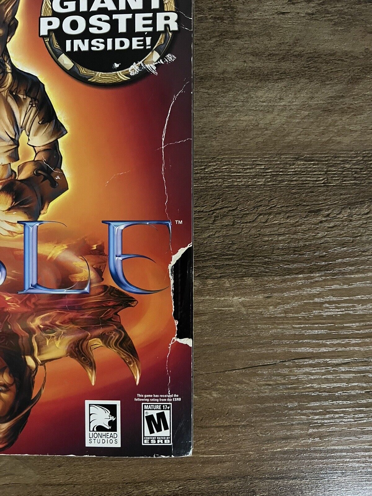 Fable Official Prima Strategy Guide Xbox With Poster, Rip In Front