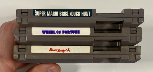 NES 3 Game Lot Bundle. Mario/Duck Hunt, Wheel Of Fortune & Bases Loaded 3, Works