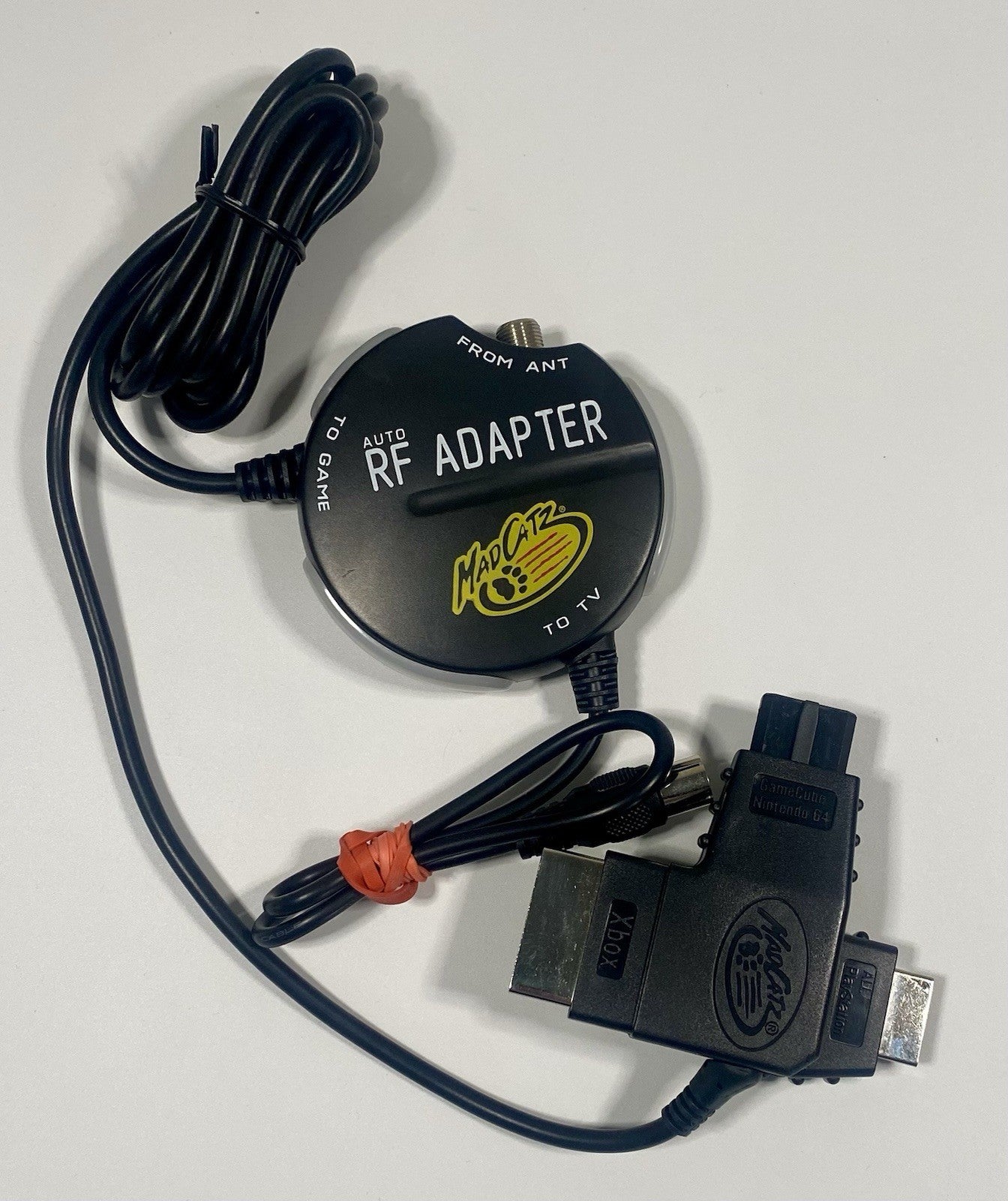 Mad Catz Gamecube Starter Kit Extension Cables, RF Adapter, GBA Link, Read Desc