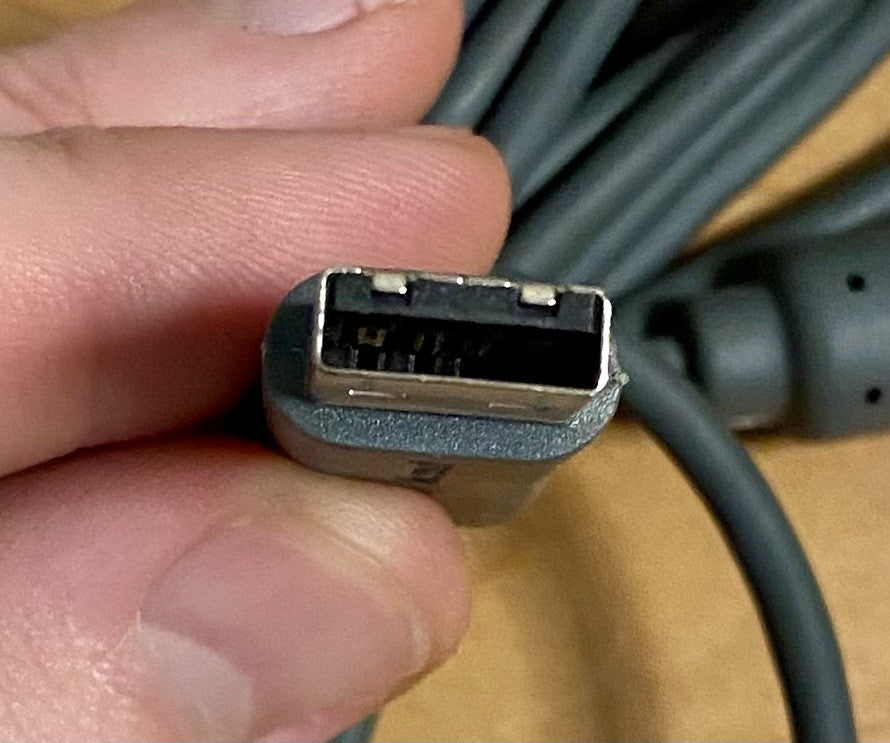 Genuine Microsoft Xbox 360 Play And Charge Kit Cable Cord USB For Controller