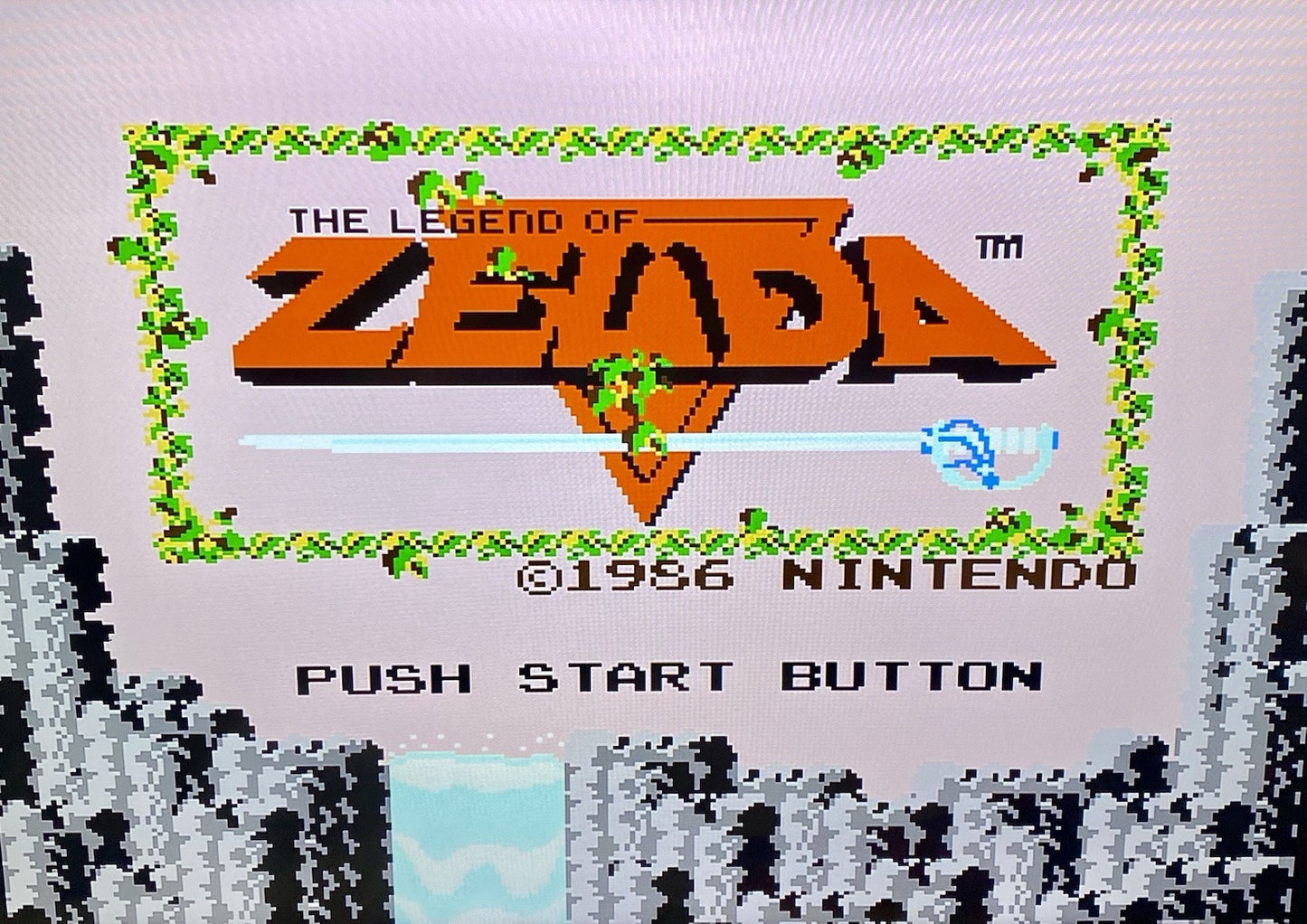 The Legend of Zelda Grey Cartridge (Nintendo NES, 1987) CIB, No Manual Or Map