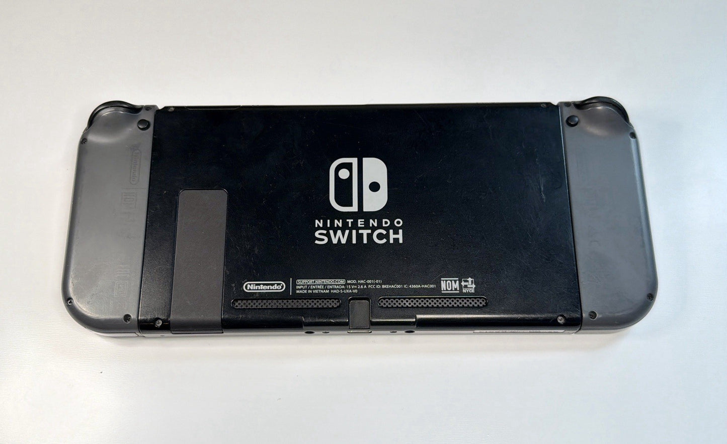 Nintendo Switch Console Bundle Black w/ Black Joy-Cons Dock HDMI Charger Tested