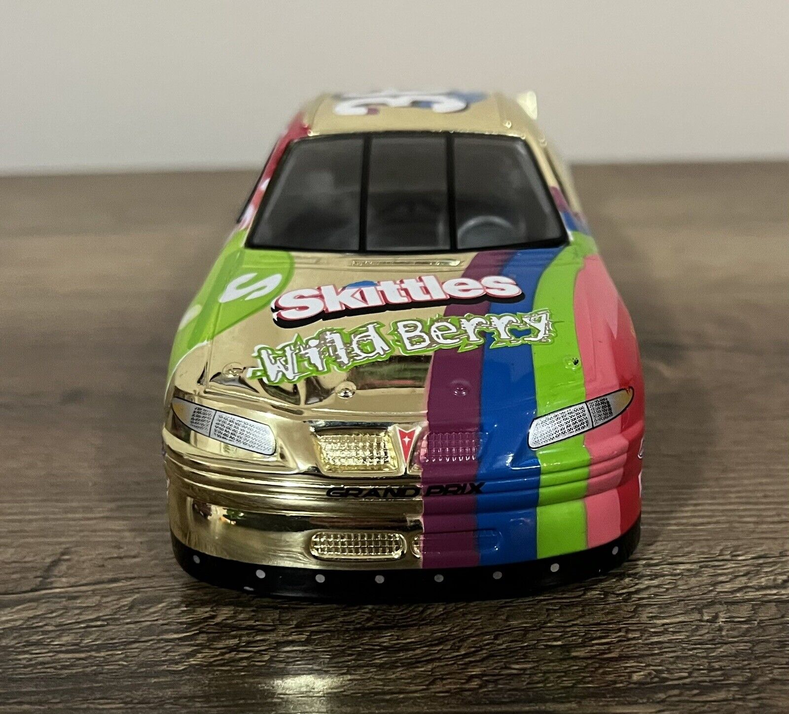 NASCAR Skittles Wild Berry 2 Car Set 1:24 Scale