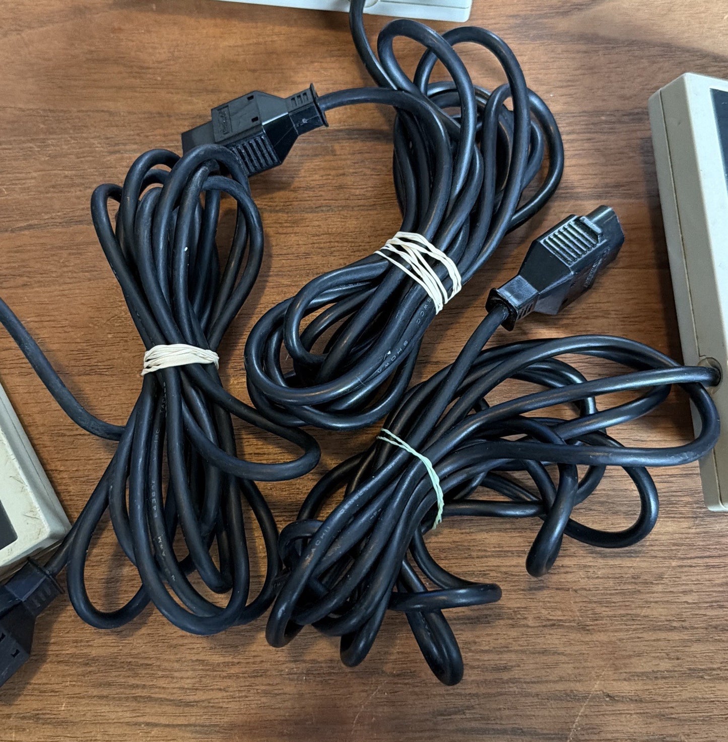Nintendo NES Console w/ 3 Controllers & All Cords, UNTESTED, Parts & Repair