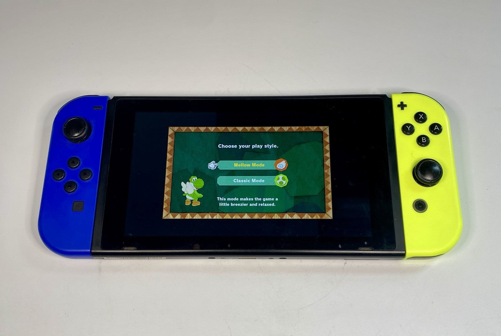 Yoshi's Crafted World - Nintendo Switch - Cartridge Only - Tested & Working!