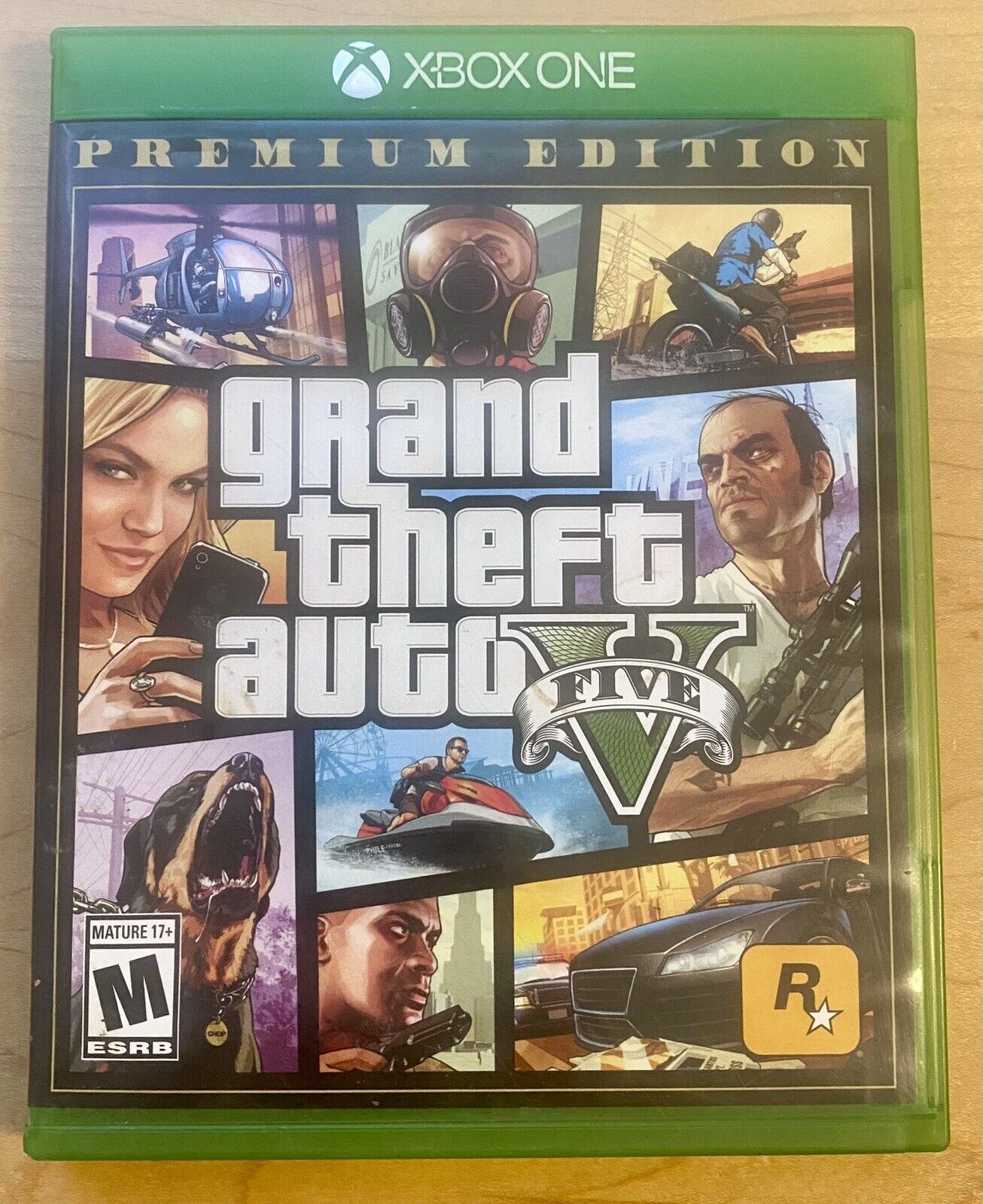 Grand Theft Auto V Premium Edition (Xbox One, 2014) COB W/ Map & Manual