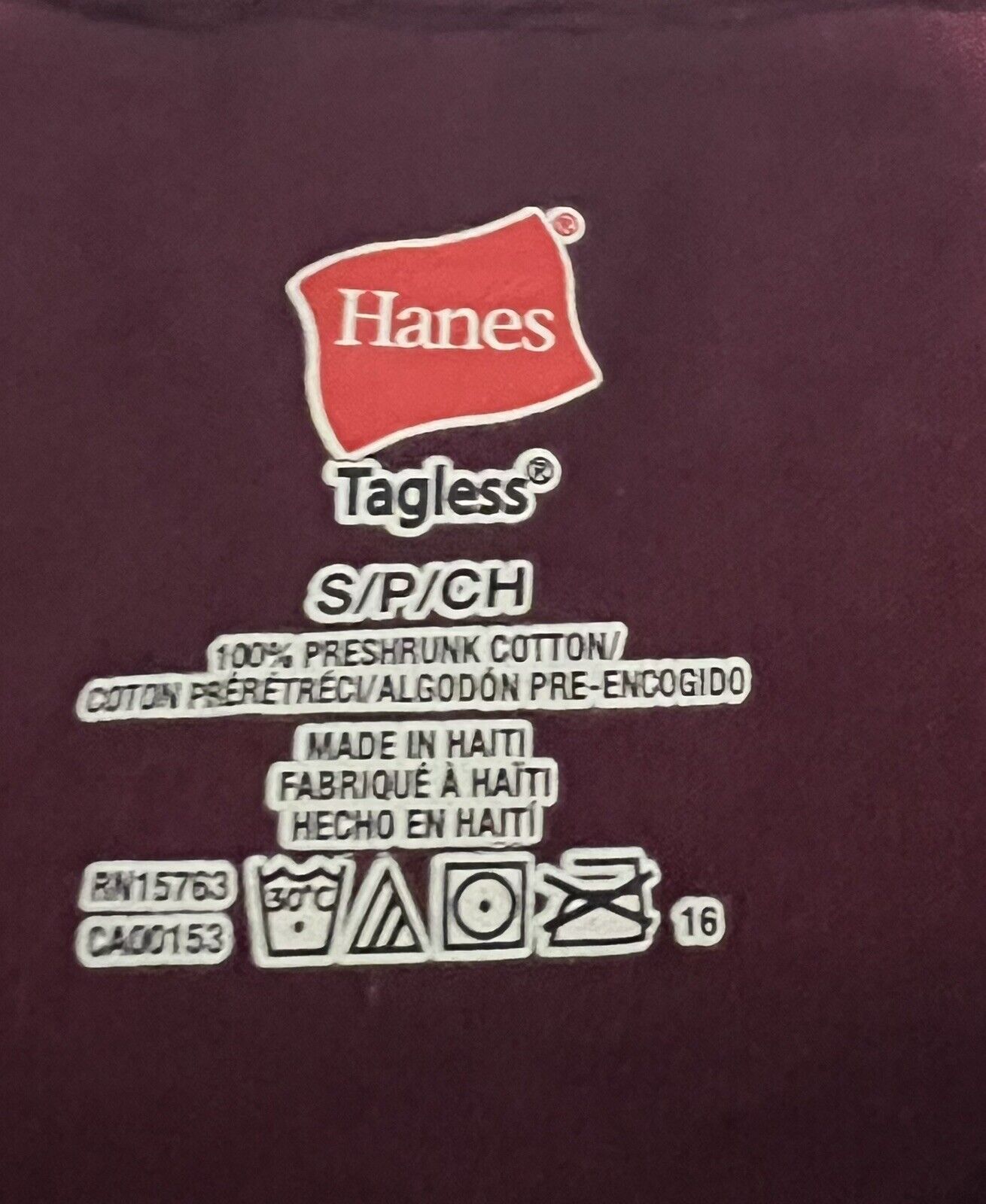 Hanes Tagless T-shirt With It’s Ugly Duck Print Size Small