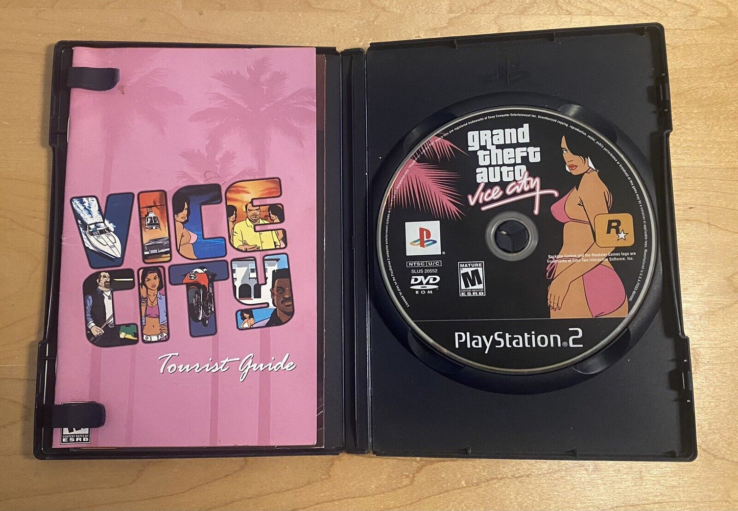 Grand Theft Auto Vice City 2 Disc Set (PlayStation 2 PS2) CIB W/ Manual & Map