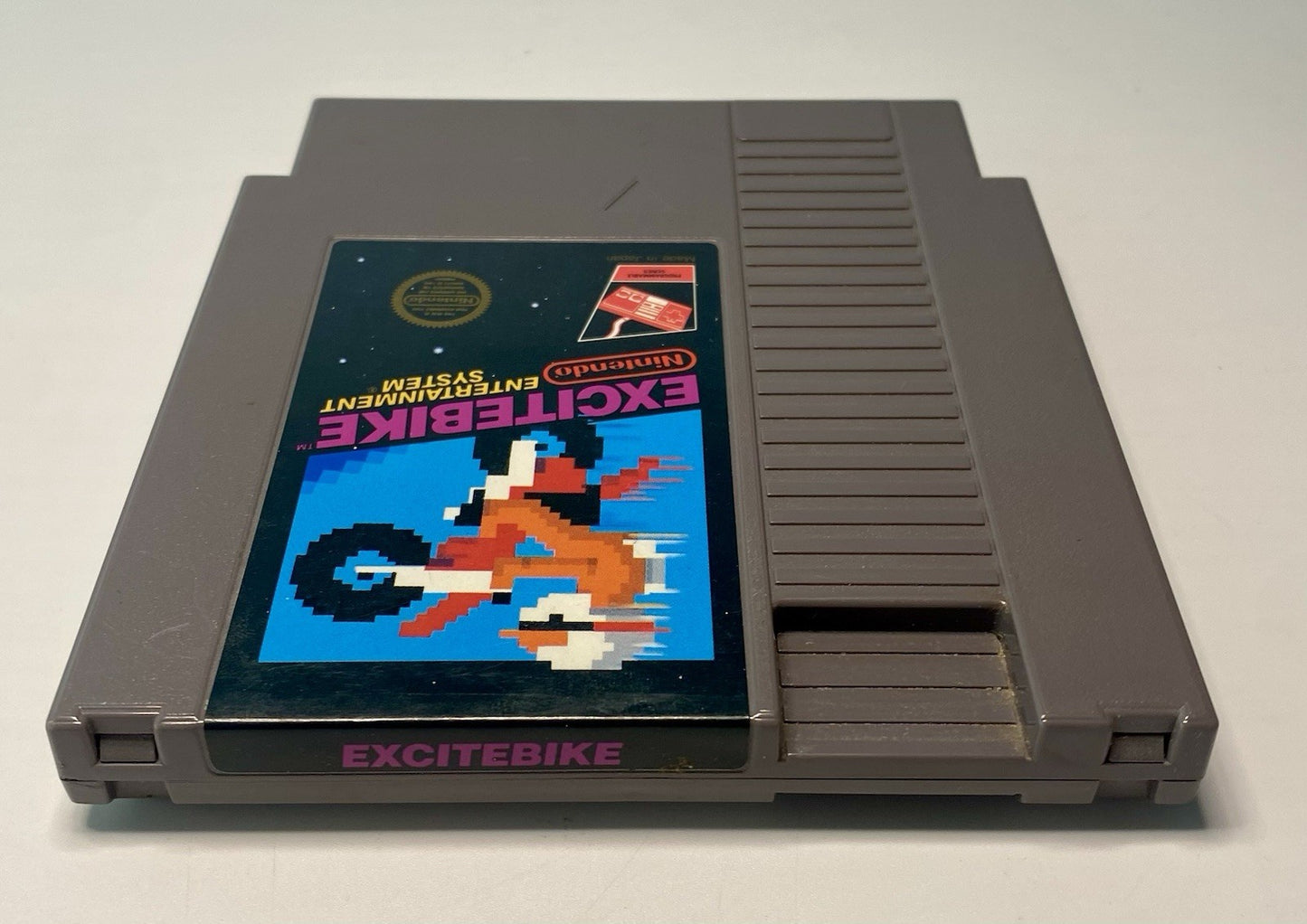 Excitebike (Nintendo Entertainment System, 1985) NES Authentic Tested & Works!