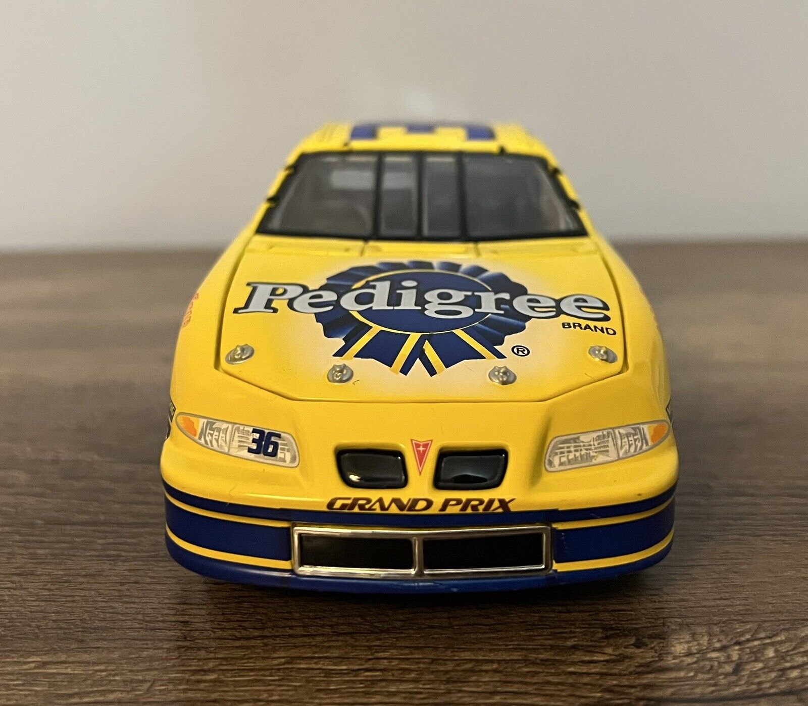 Mac Tools Collectors Club Ernie Irvan #36 M & M Pedigree 1999 Pontiac 1 Of 5004