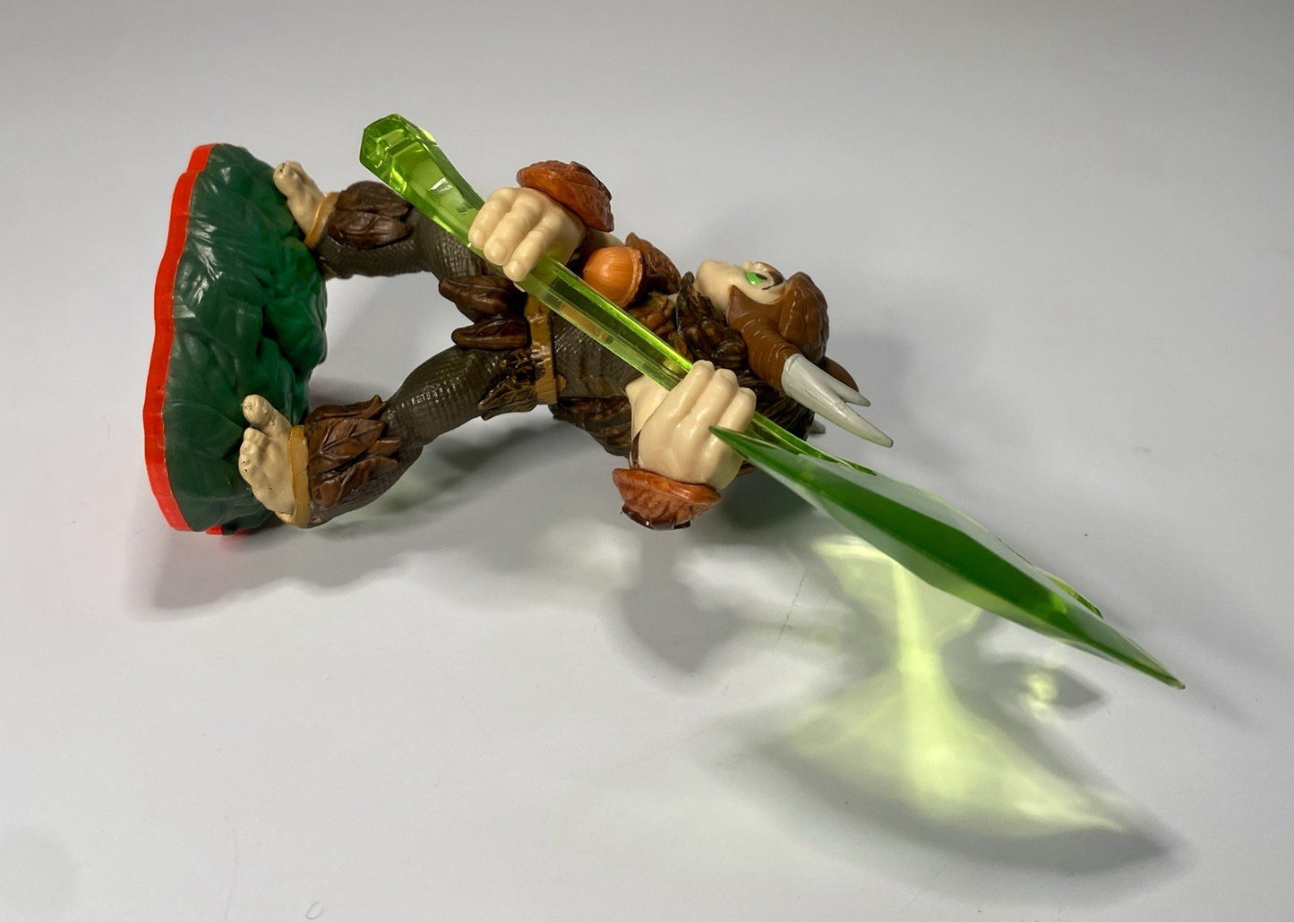Skylanders Trap Team Bushwhack Figure – Life Element Trap Master 2014 Activision