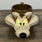 VINTAGE LOONEY TUNES WILE E COYOTE ROAD RUNNER PLASTIC MUG CUP 1992