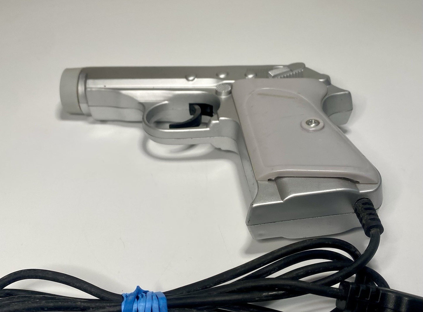 Sega Genesis Third Party Panther Light Gun Wired Controller Video Game