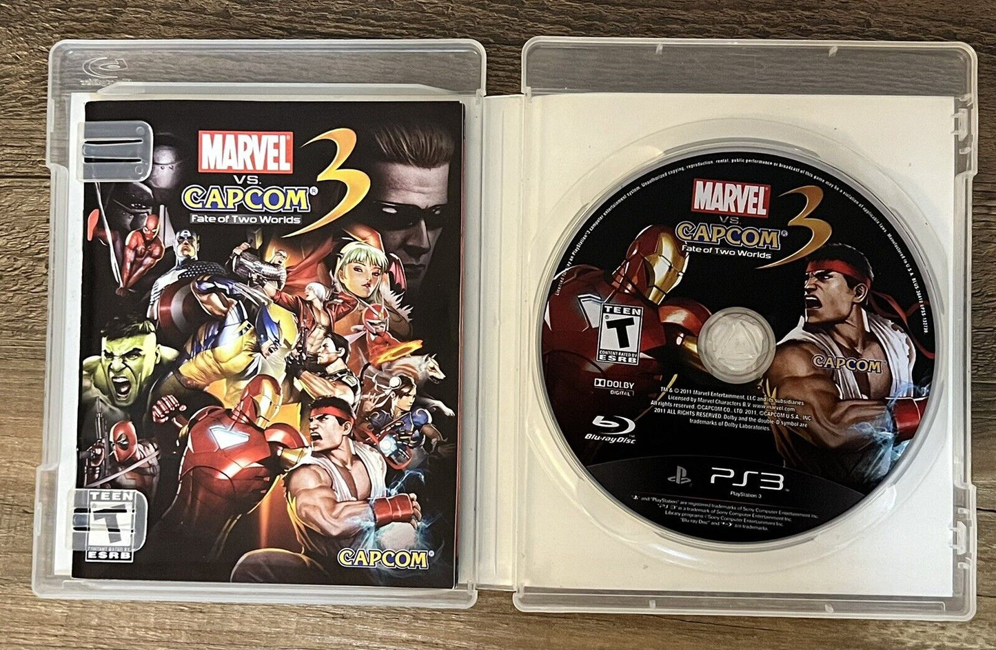 Marvel vs. Capcom 3: Fate of Two Worlds - (PS3, 2011) Black Label *CIB*