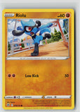 Riolu (SWSH09: Brilliant Stars 078/172) NM