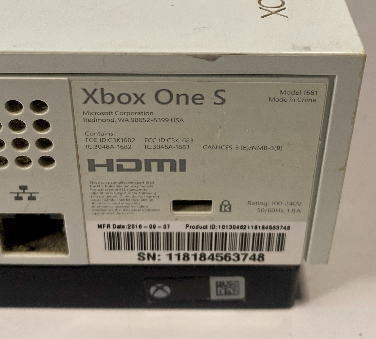 Microsoft Xbox One S 1681 White Console Only Bad Disc Drive For Parts/Repair