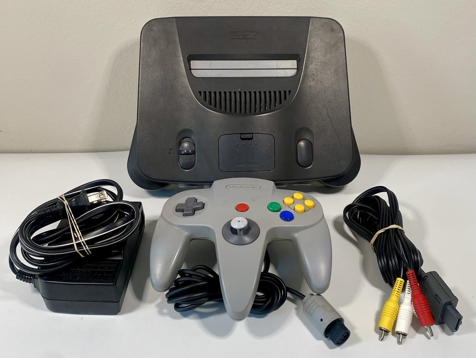 Nintendo 64 N64 Game Console Bundle 1 Gray Controller & All Cords, Tested!