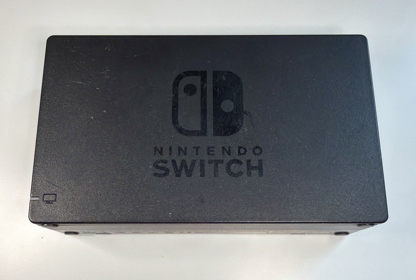 Nintendo Switch Console Bundle Black w/ Black Joy-Cons Dock HDMI Charger Tested