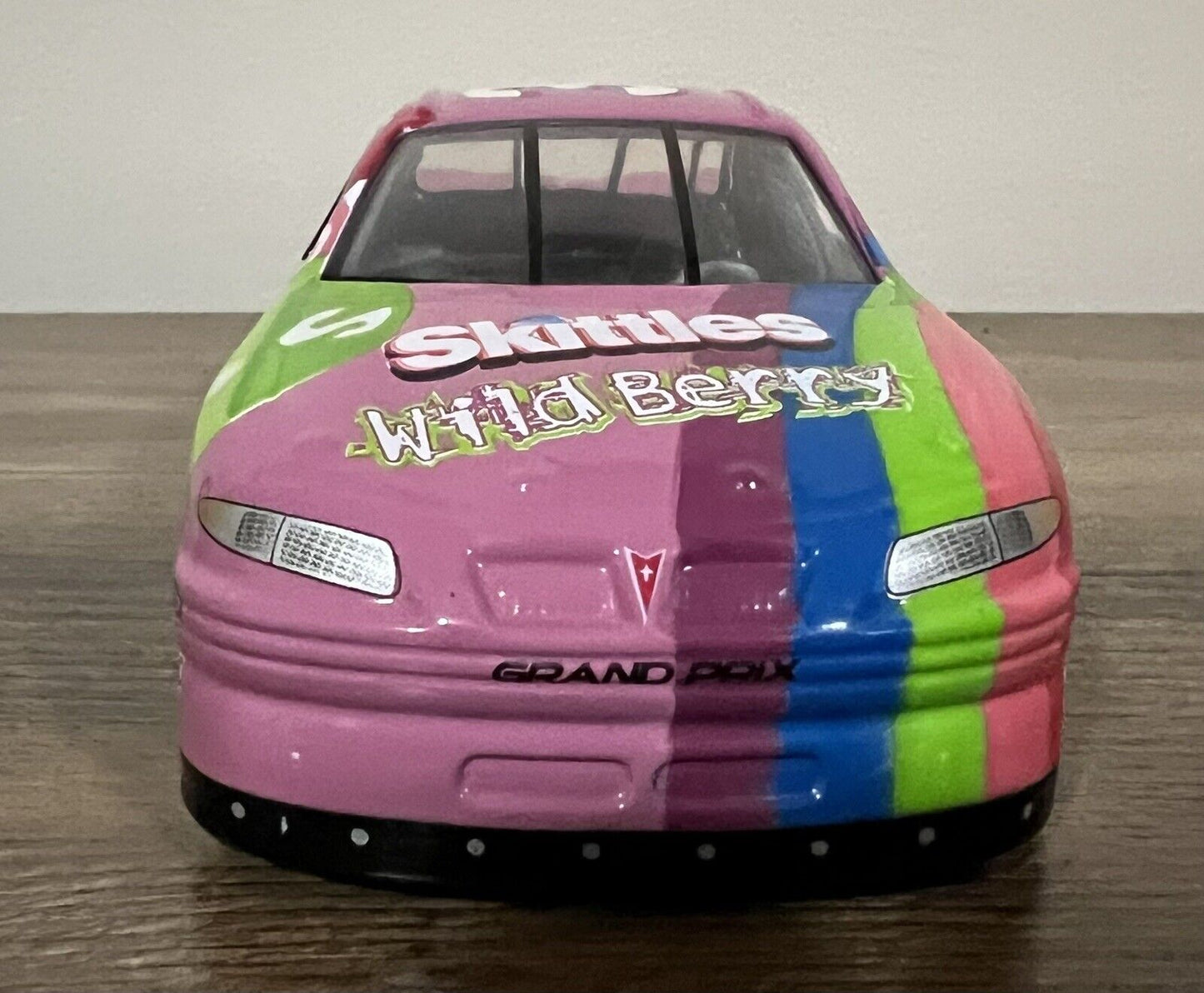 NASCAR Skittles Wild Berry 2 Car Set 1:24 Scale