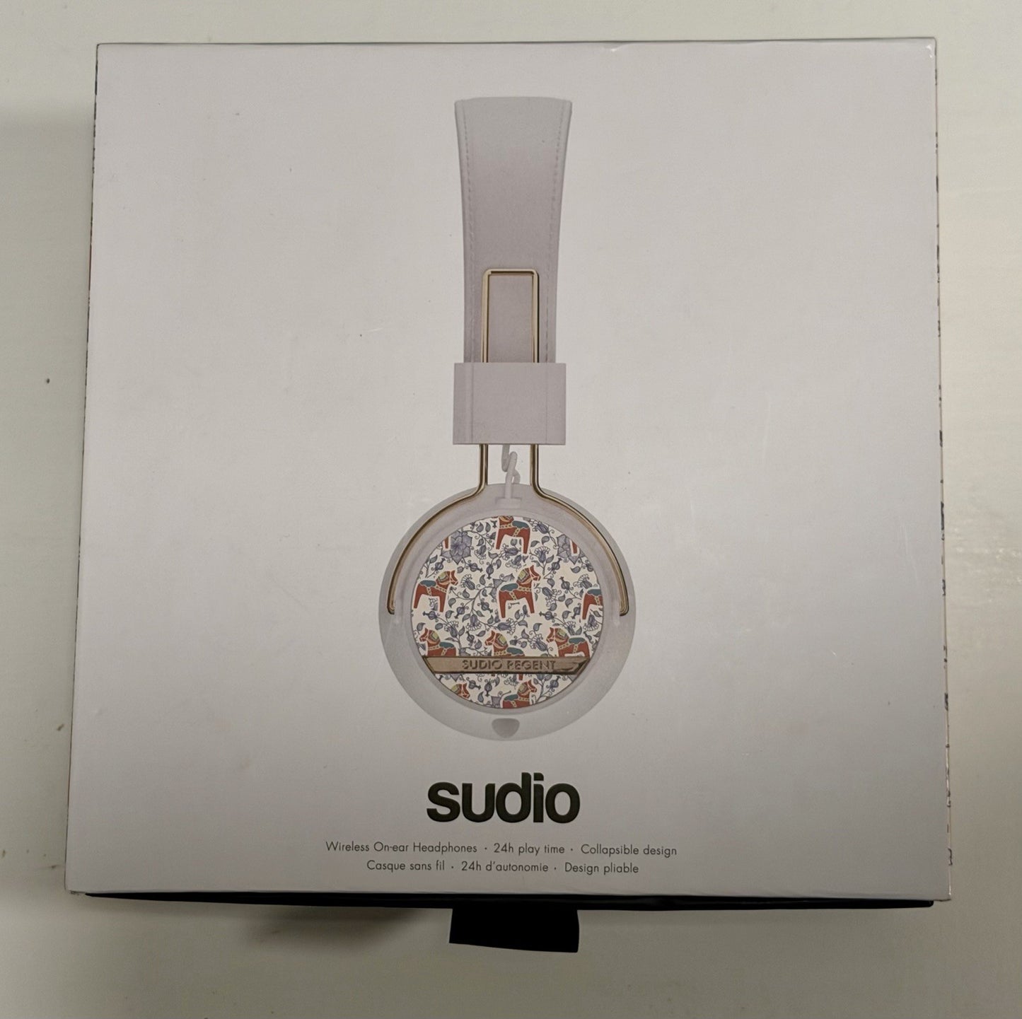 Audio Wireless Headphones Regent 2 Dala Horse Design. Used Lightly