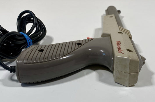 Original Vintage 1985 Nintendo NES Zapper (NES-005 OEM Grey)