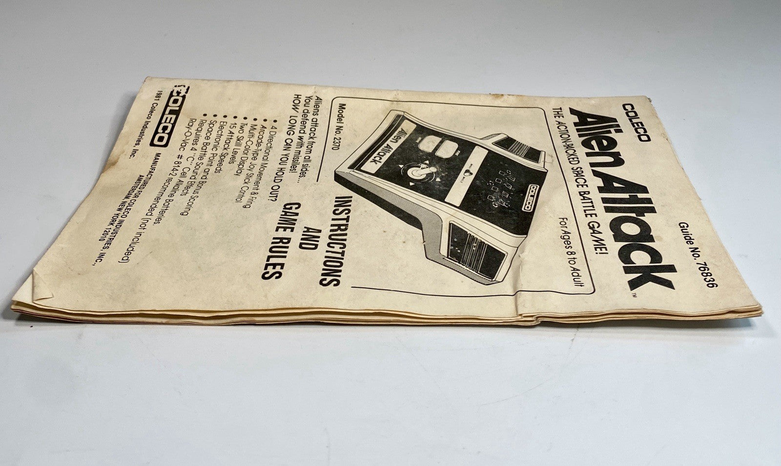 Vintage Alien Attack Electronic Handheld Game Complete w/ Box & Manual Tested