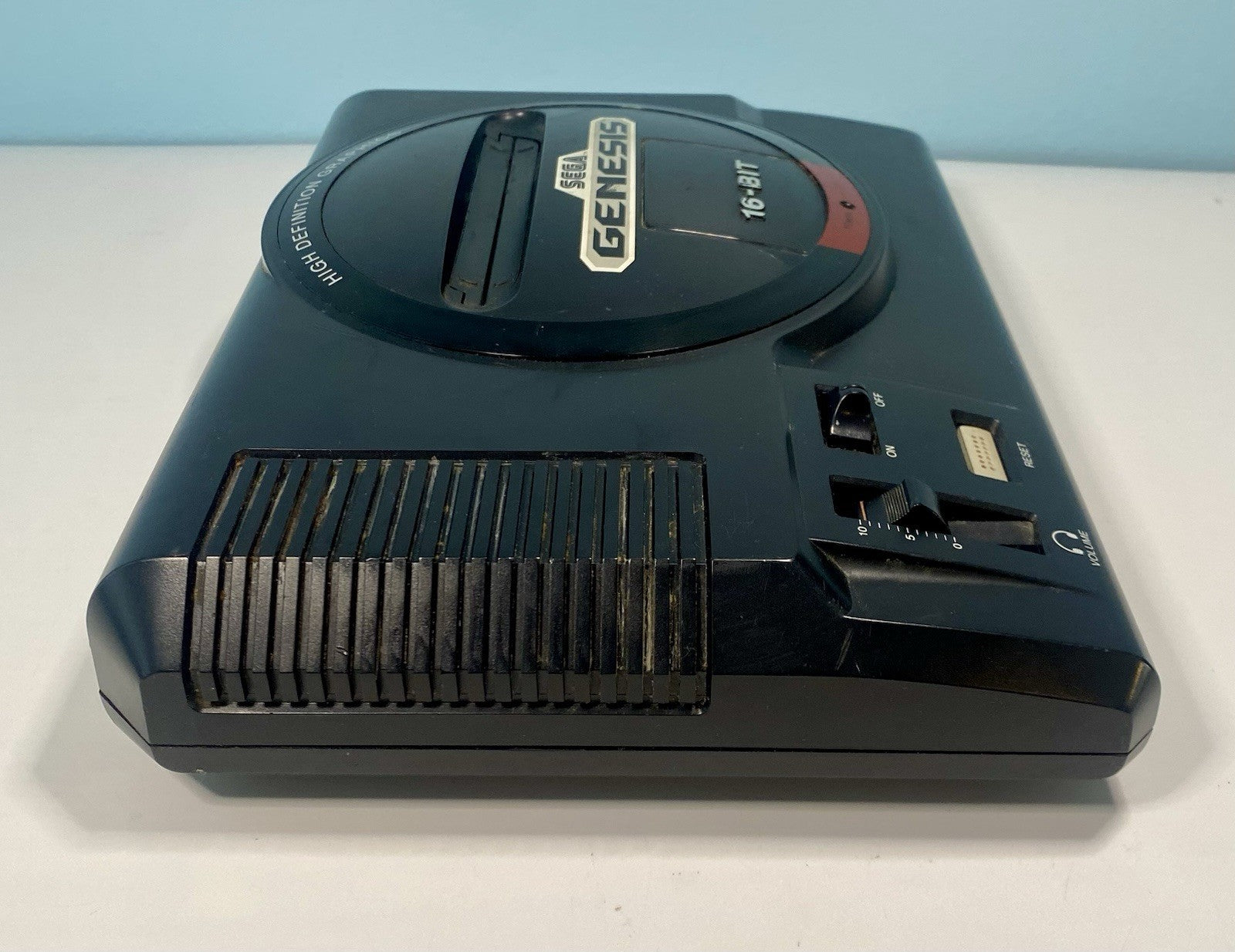 Sega Genesis Console Model 1 HD Graphics 1601 High Definition W/ Cords, Tested