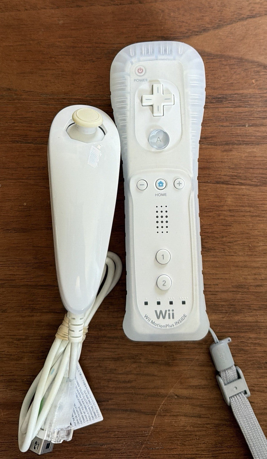 Nintendo Wii Console RVL-001 Complete Tested GC Compatible W/ 12 Download Games