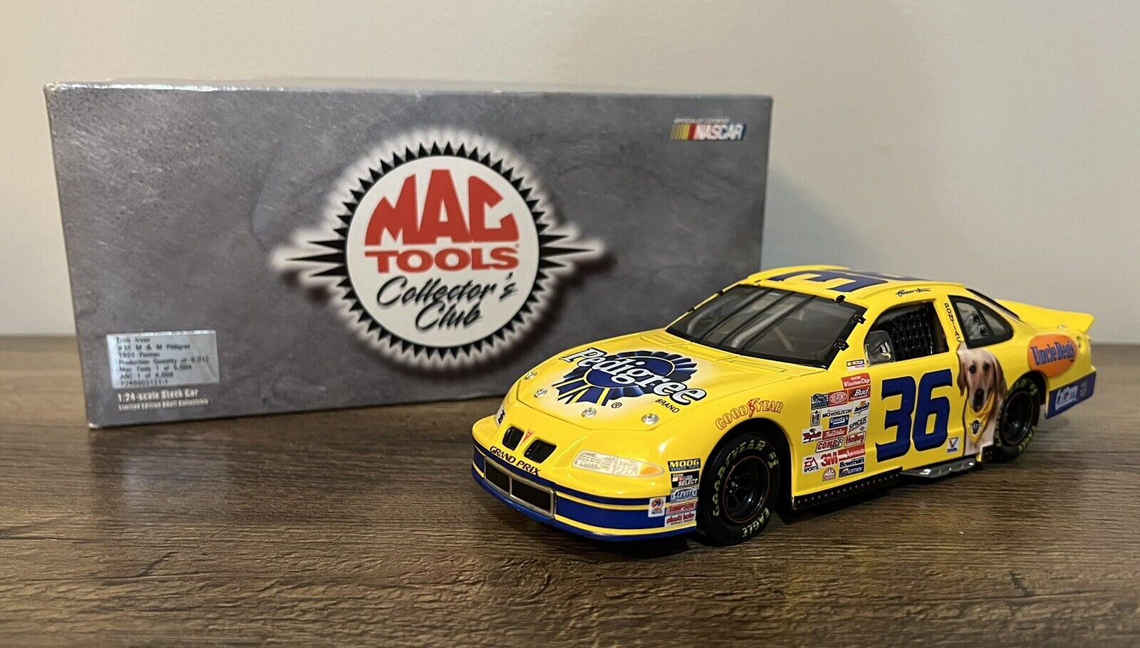 Mac Tools Collectors Club Ernie Irvan #36 M & M Pedigree 1999 Pontiac 1 Of 5004