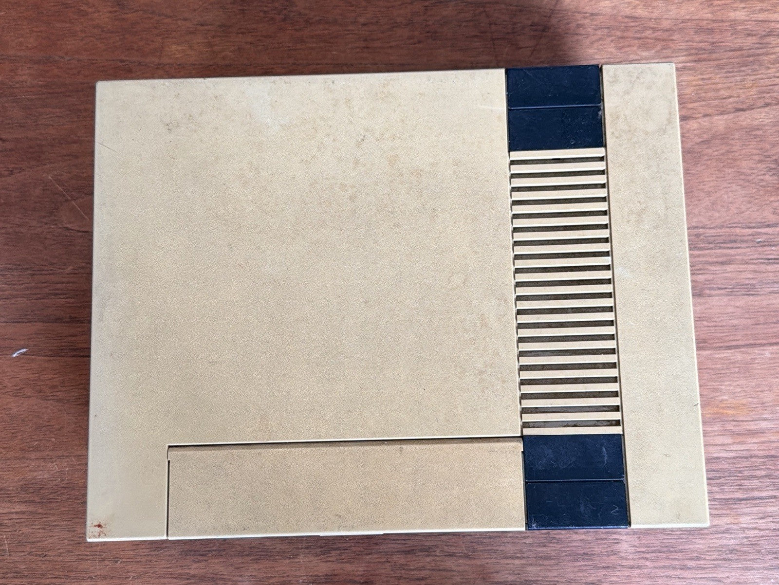 Nintendo NES Console w/ 3 Controllers & All Cords, UNTESTED, Parts & Repair