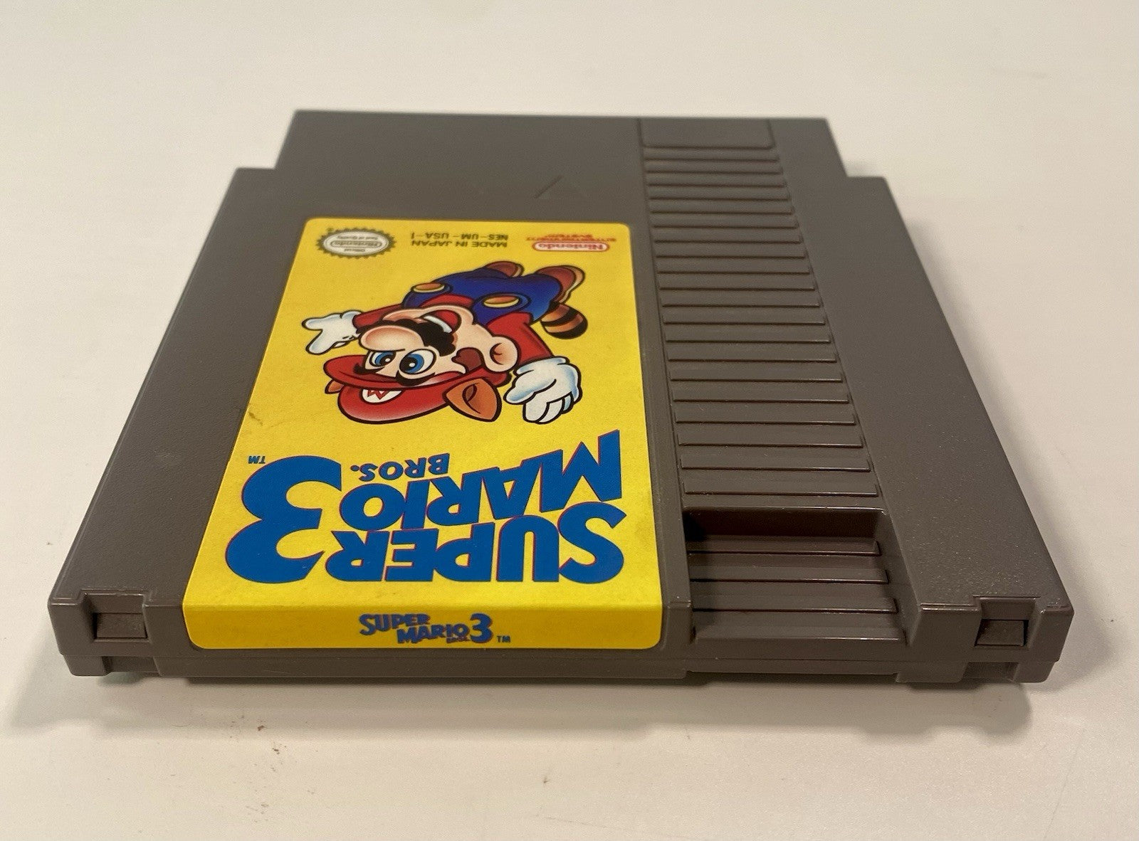 Super Mario Bros. 3 Nintendo Entertainment System 1985 NES W/ Manual & Tested