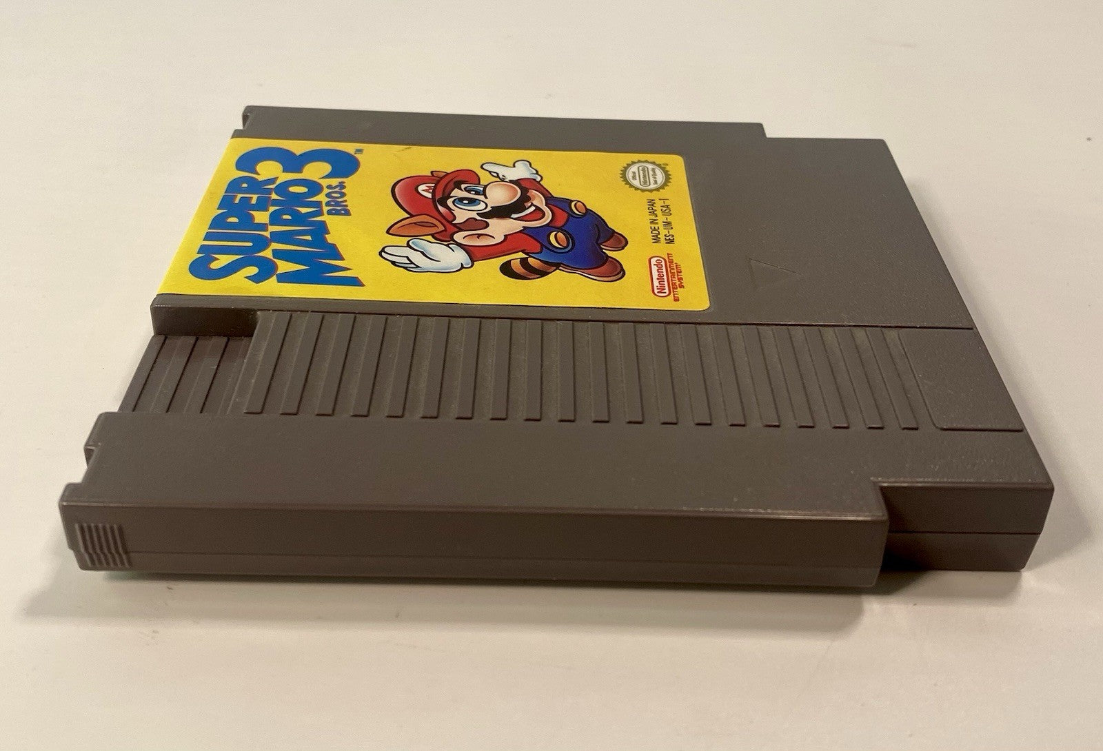Super Mario Bros. 3 Nintendo Entertainment System 1985 NES W/ Manual & Tested