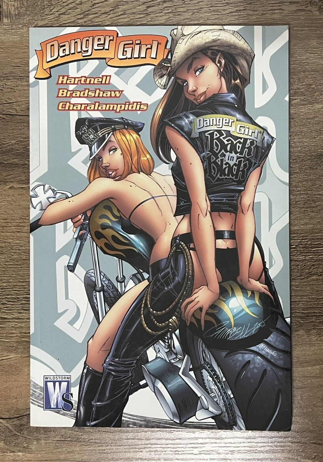 Danger Girl: Back in Black (DC Comics April 2007)