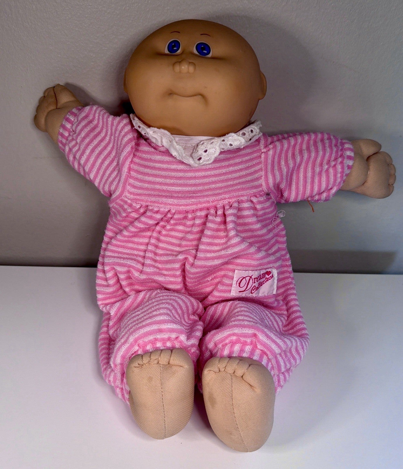 Cabbage Patch Doll 1978 1982 Xavier Roberts Blue Eyes Dream Collection One Piece