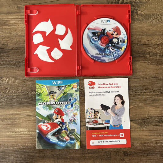 Mario Kart 8 (Nintendo Wii U, 2014) CIB Complete TESTED