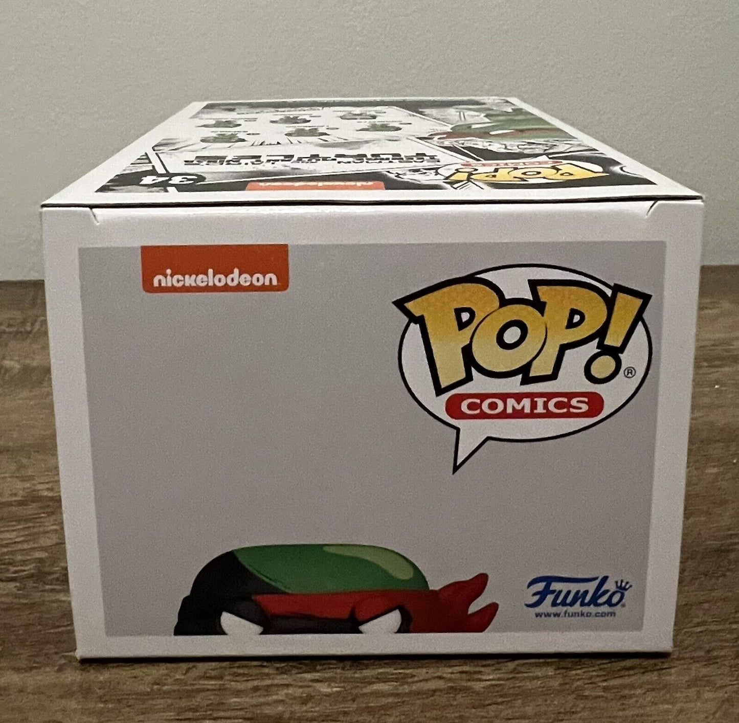 Funko Pop! TMNT Michelangelo CHASE Black & White #34 Special Edition!