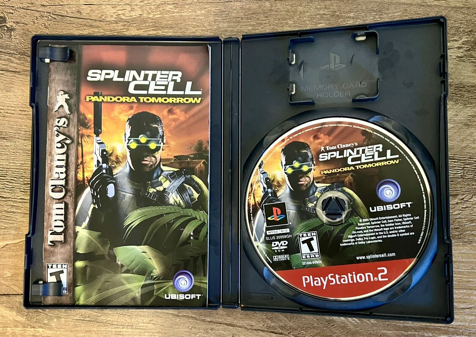 Tom Clancys Splinter Cell Pandora Tomorrow PS2  Complete With Reg Card, Tested!