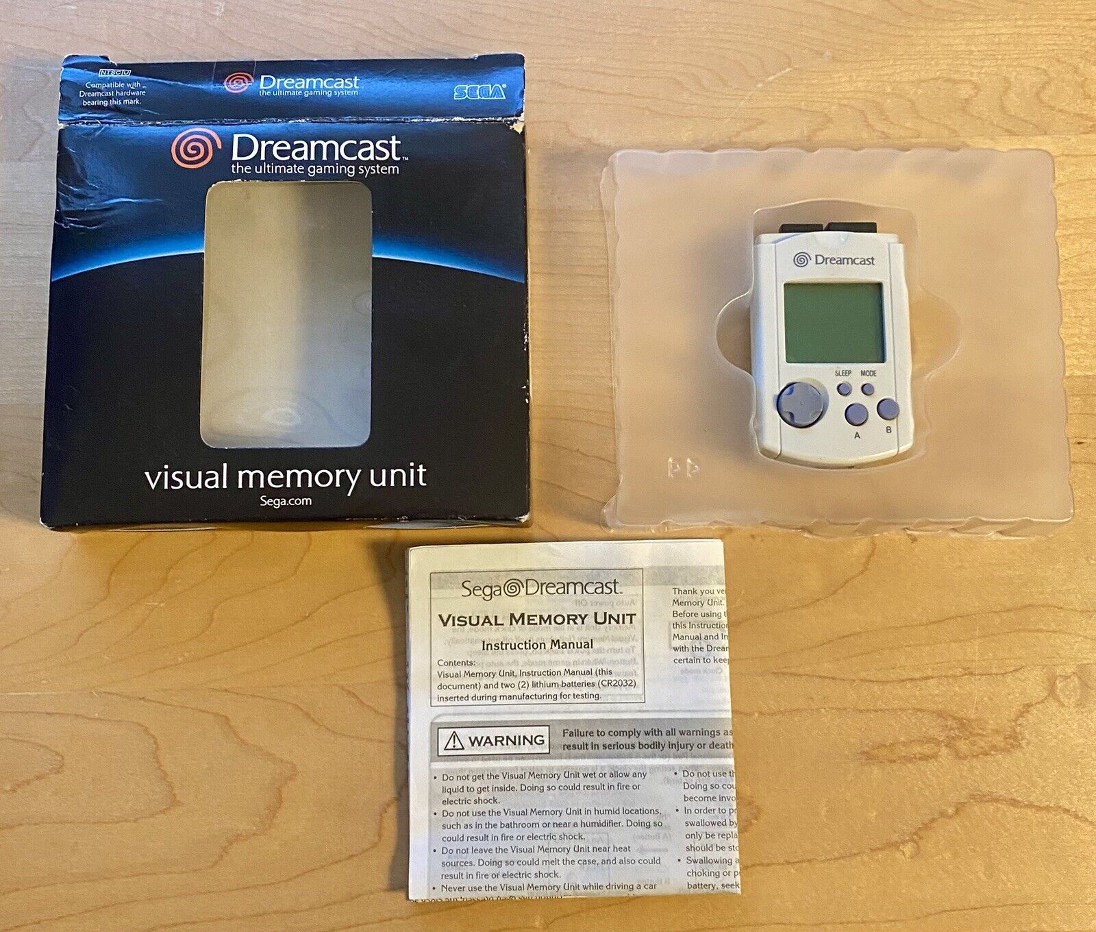 DVMU White Visual Memory Unit (Sega Dreamcast) w/ Box, Opened