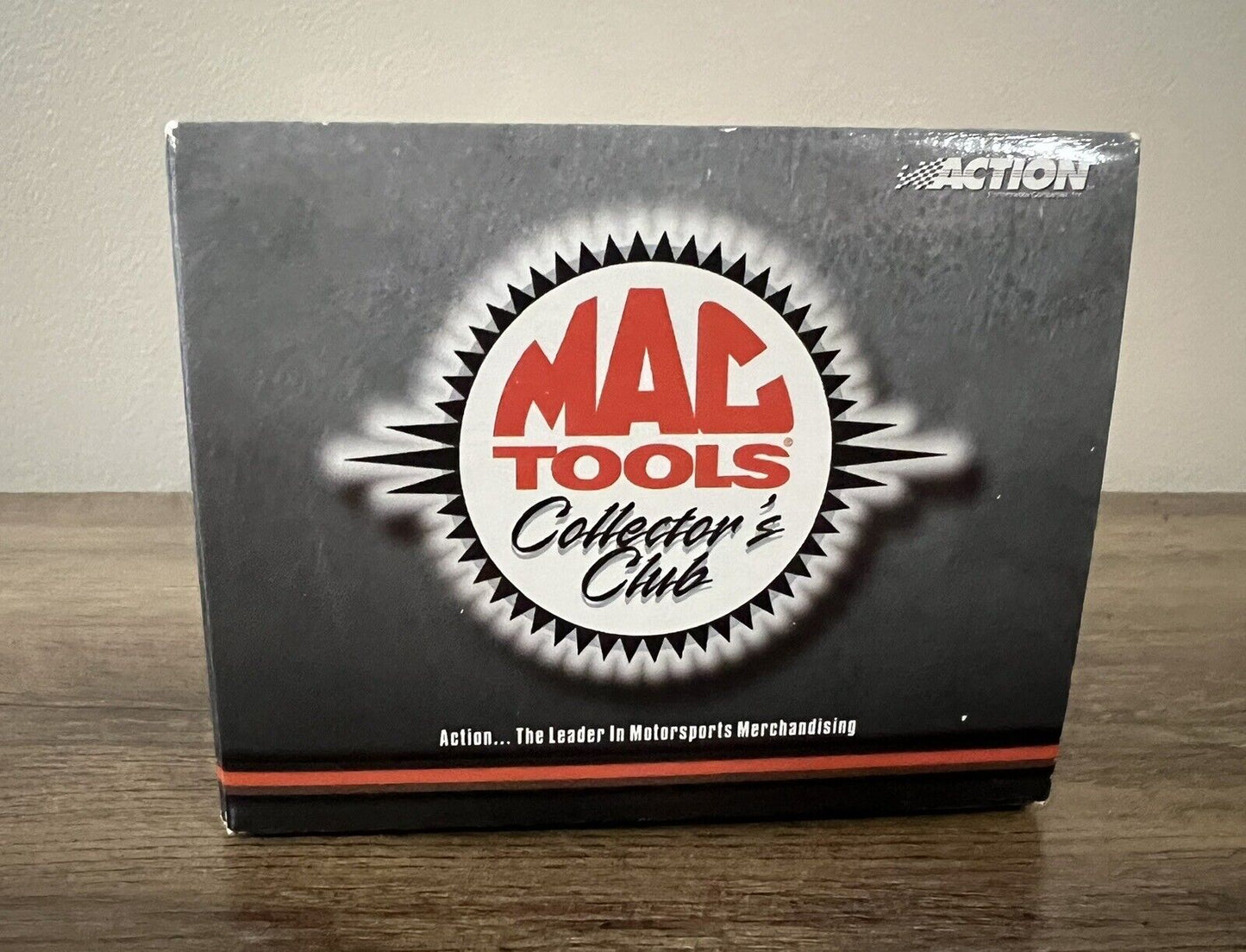 Mac Tools Collection Club Wally Dallenbach #25 Budweiser 1999 Monte Carlo