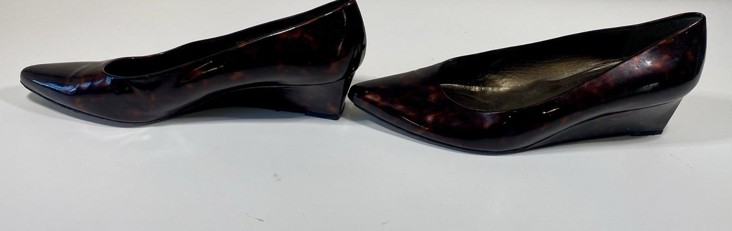 STUART WEITZMAN Women Size 10 M Shoes Brown Almond Toe Leather Sole