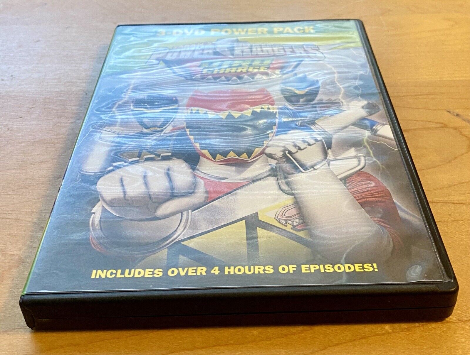 Power Rangers: Dino Charge (DVD), Tested