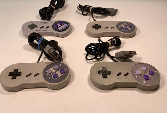 4 Super Famicom Nintendo SNES 3rd Party Controllers, Untested