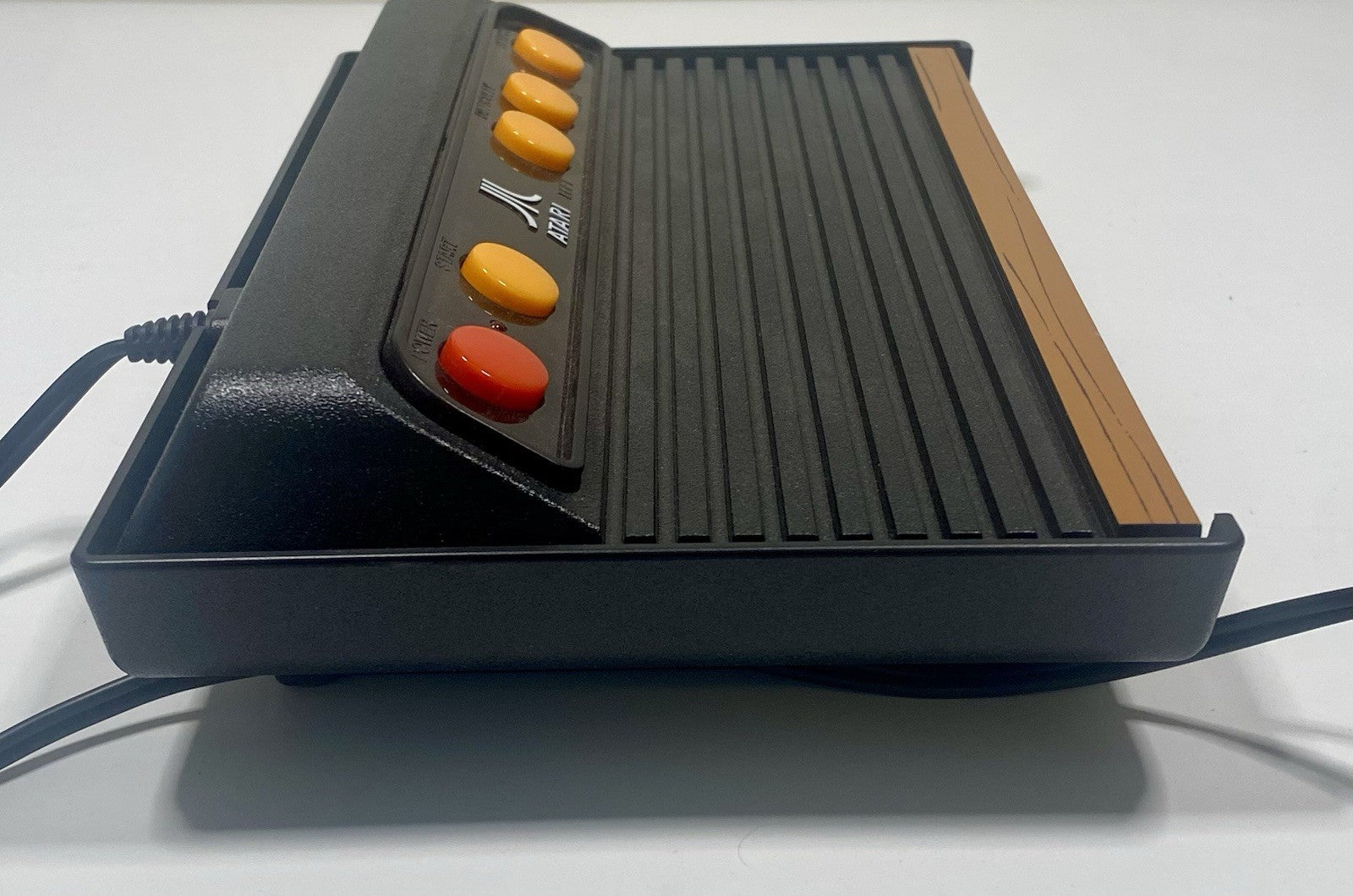 Atari Flashback 6 Classic Game System w/ 100 Built-in Games Read Description