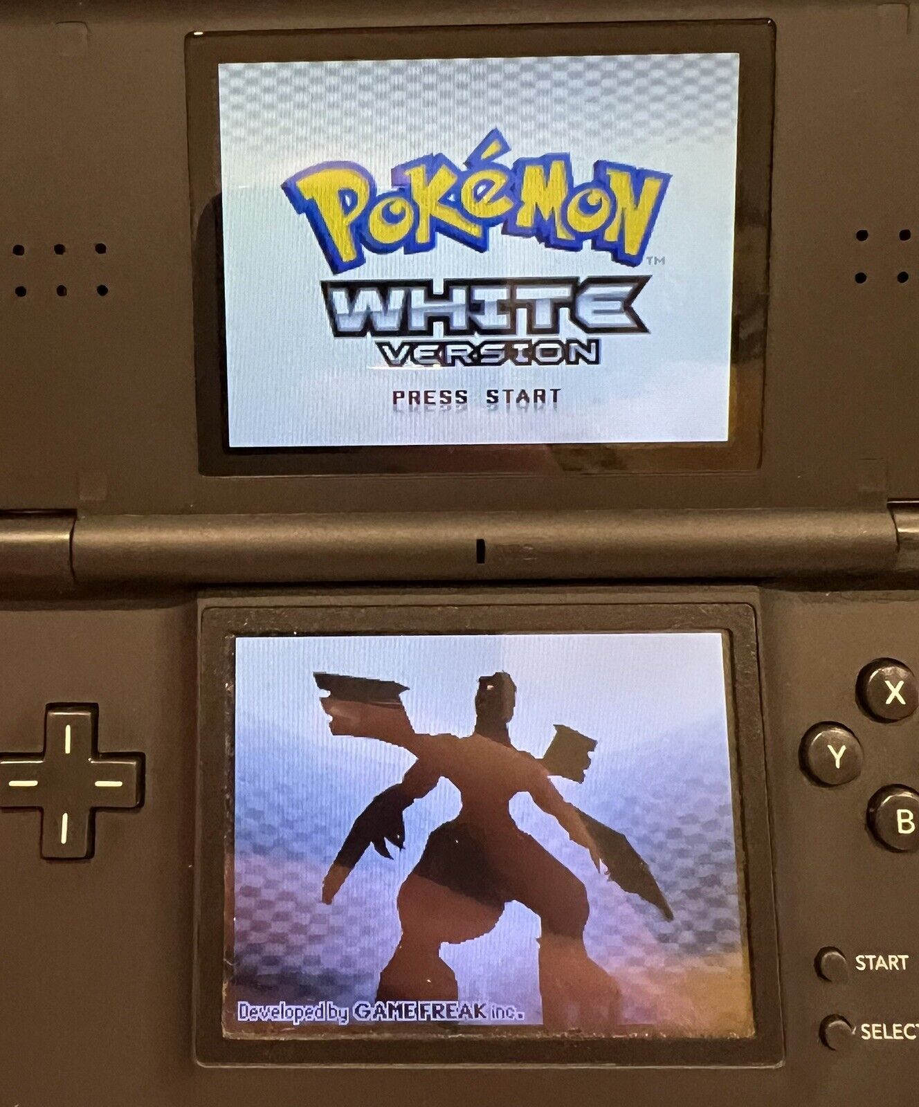 Pokemon White for Nintendo DS. Tested and deals Works