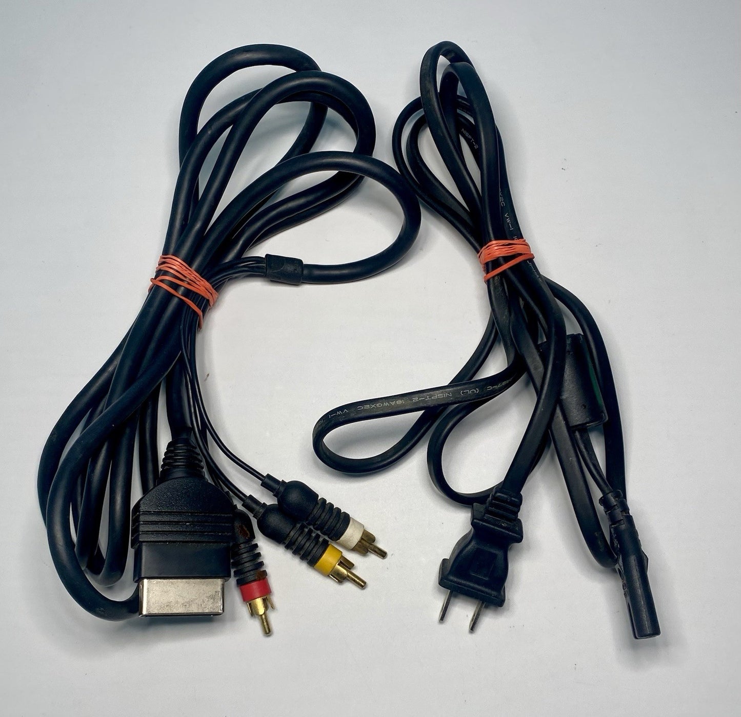 Microsoft Original Xbox Console W/ Controller & Cords For Parts Or Repair Read